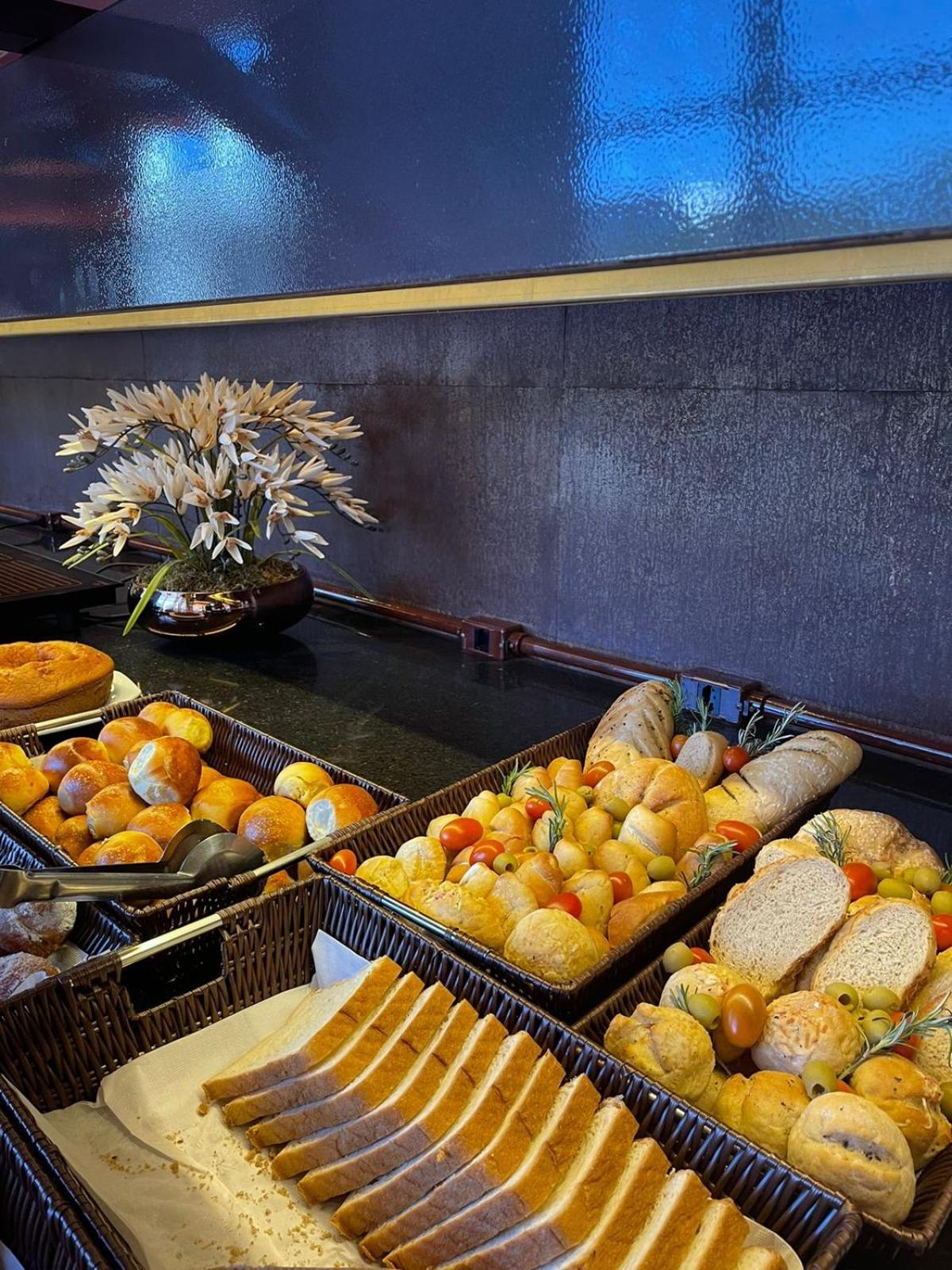 Tryp By Wyndham Brasilia Nacoes Hotel Buitenkant foto