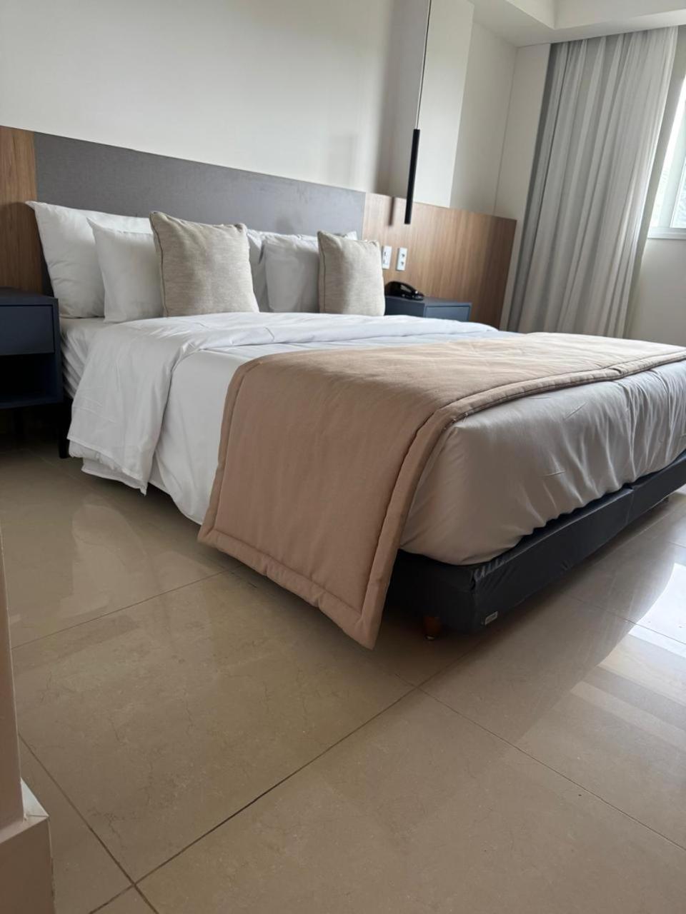 Tryp By Wyndham Brasilia Nacoes Hotel Buitenkant foto